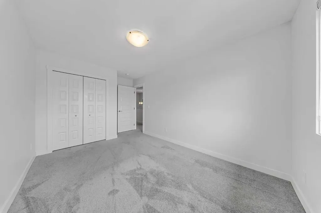 834 Bayview Terrace SW Airdrie AB T4B5M5