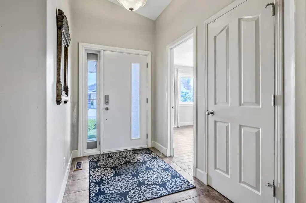 443 Riverside Green NW High River AB T1V 2B6