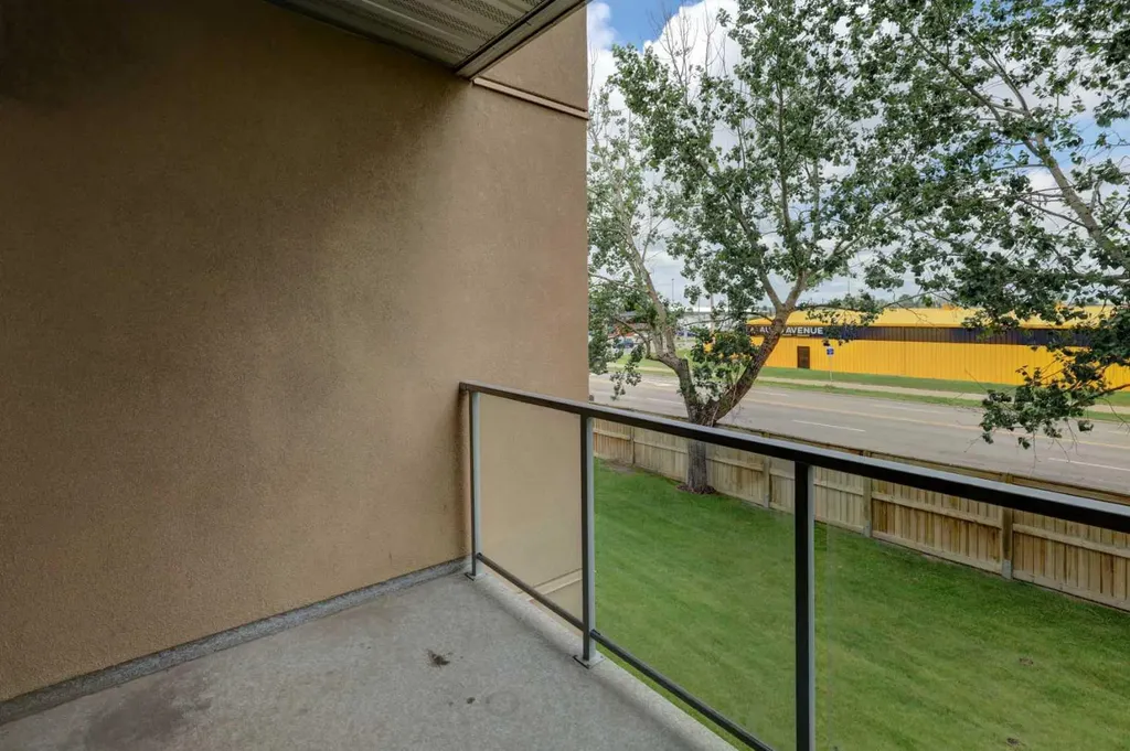 604 East Lake Boulevard NE Airdrie AB T4A 0G5