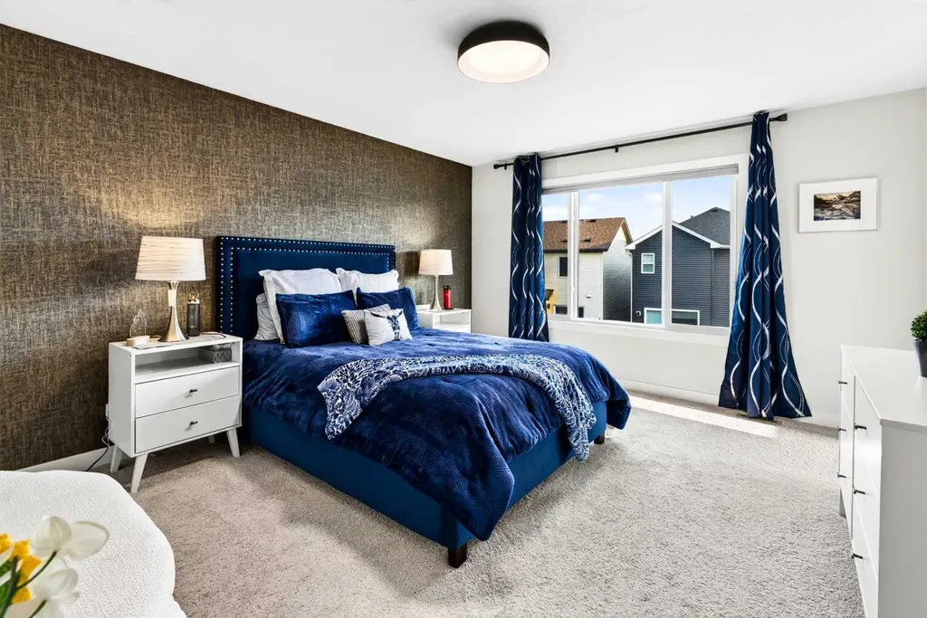 43 Hotchkiss Row SE Calgary AB T3S 0J5