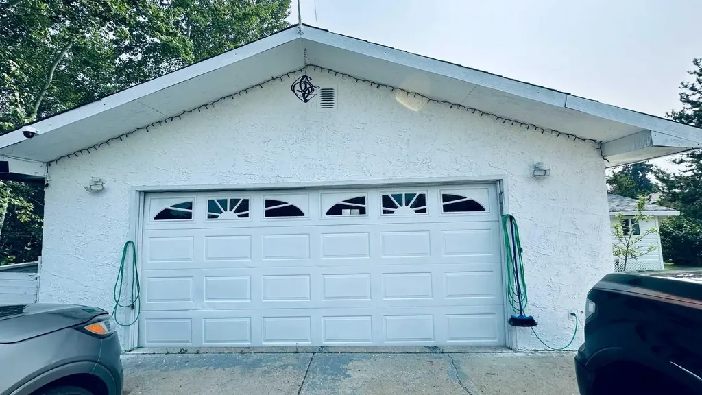 506, 13441 665a Township Beaver Lake AB T0A2C1