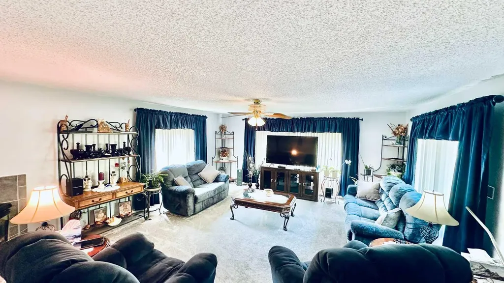 506, 13441 665a Township Beaver Lake AB T0A2C1