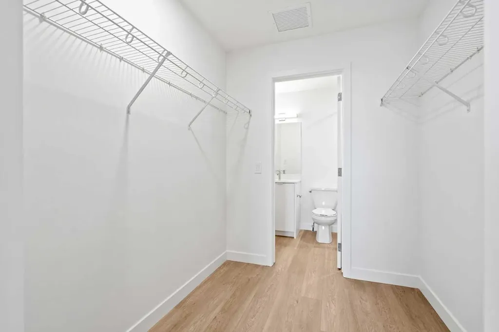 8500 19 Avenue SE Calgary AB T2A 7V1