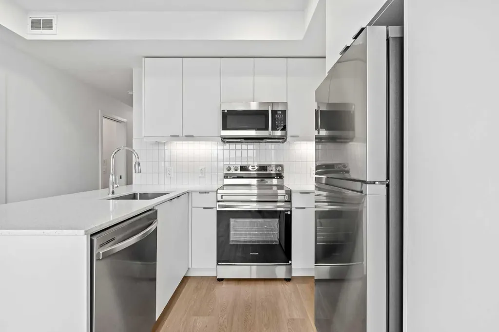 8500 19 Avenue SE Calgary AB T2A 7V1