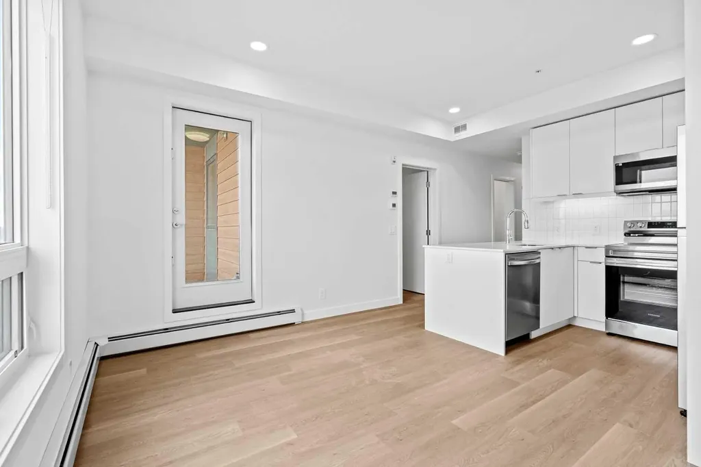 8500 19 Avenue SE Calgary AB T2A 7V1