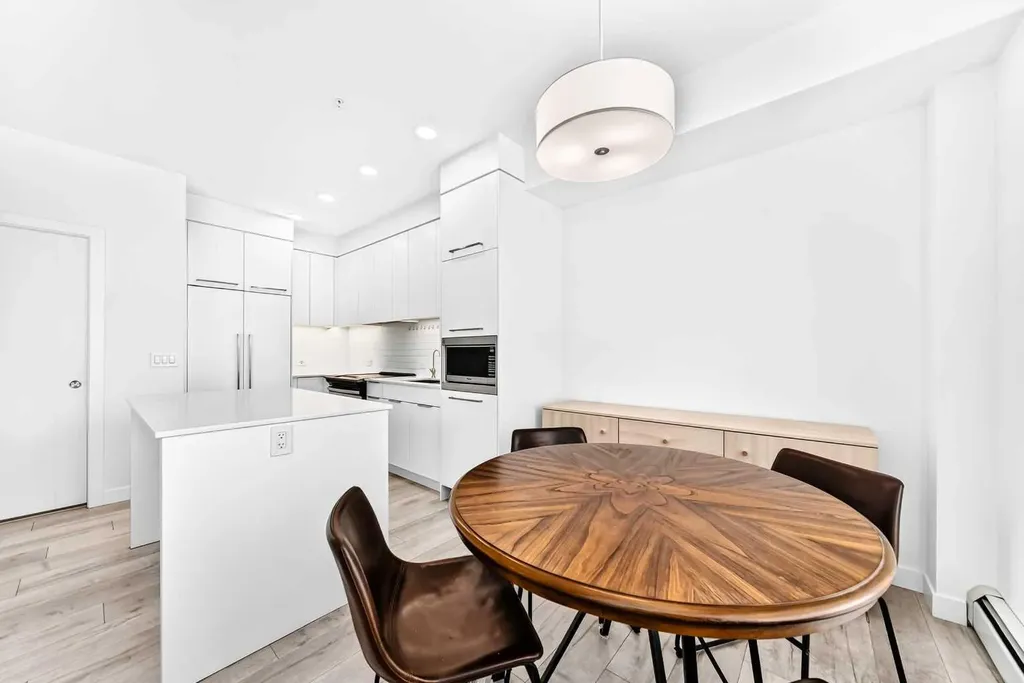 3125 39 Street NW Calgary AB T3B 6H5