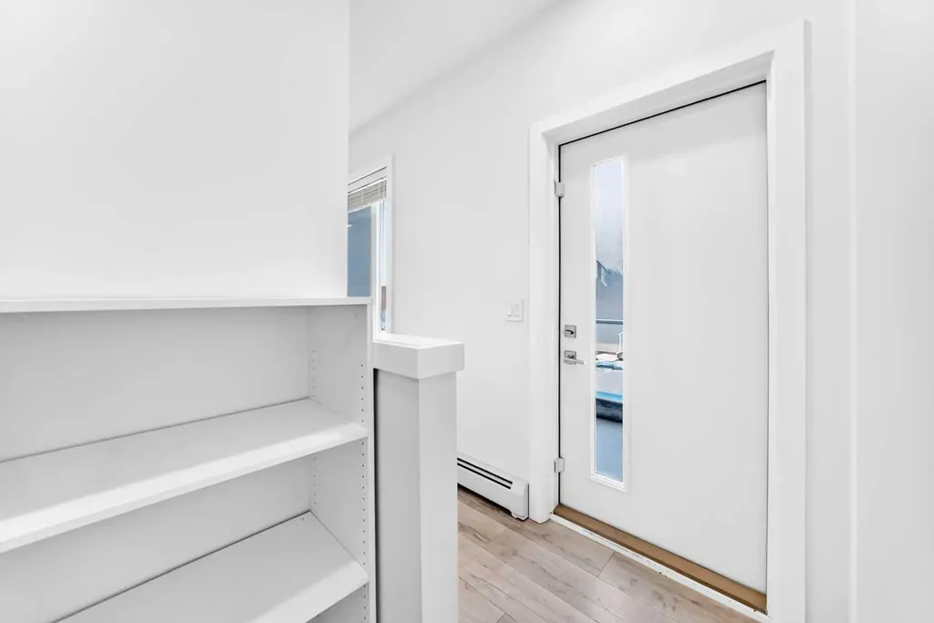 3125 39 Street NW Calgary AB T3B 6H5