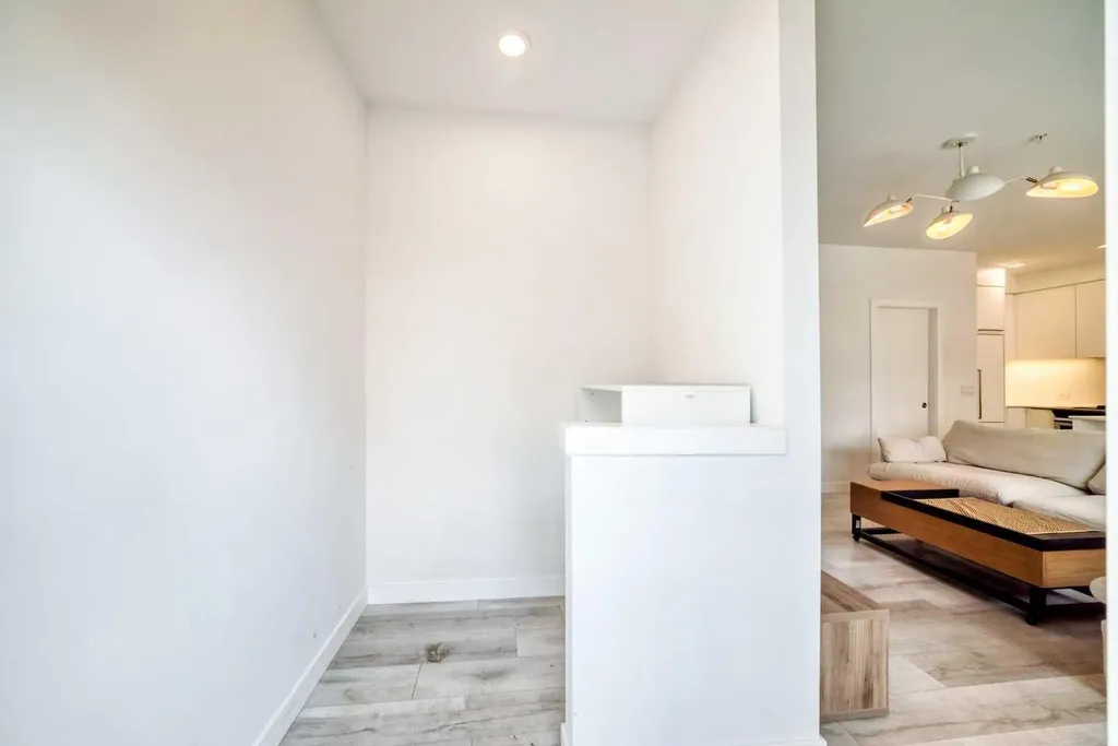 3125 39 Street NW Calgary AB T3B 6H5