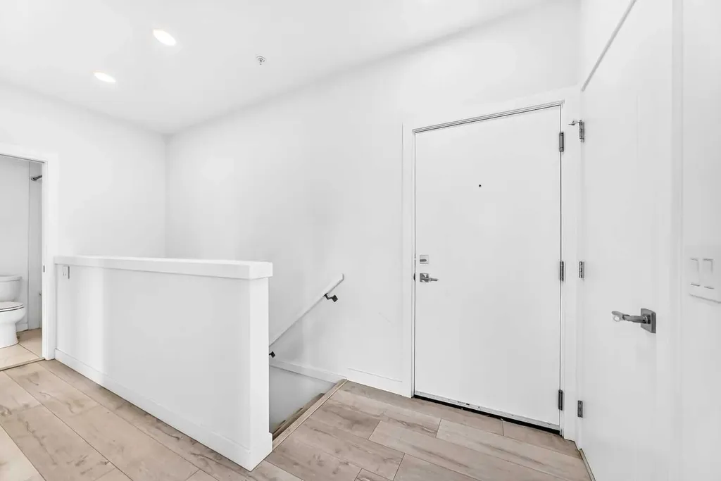 3125 39 Street NW Calgary AB T3B 6H5
