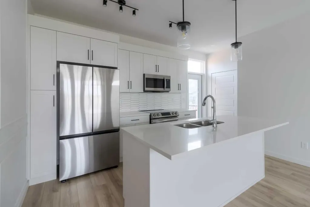 633 Blackwolf Boulevard N Lethbridge AB T1H7H7