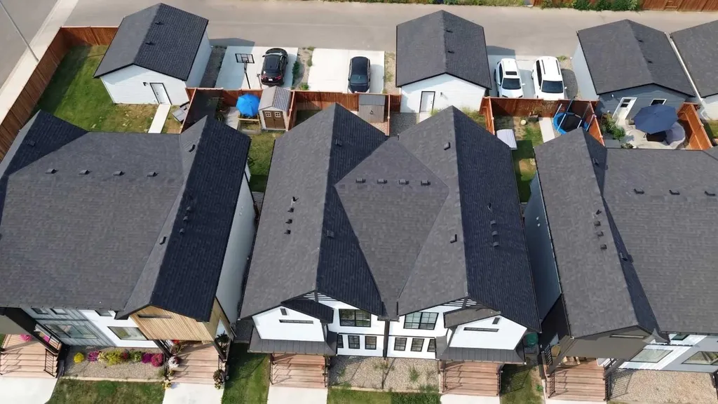 633 Blackwolf Boulevard N Lethbridge AB T1H7H7