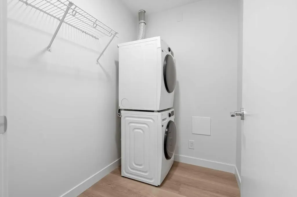8500 19 Avenue SE Calgary AB T2A 7V1