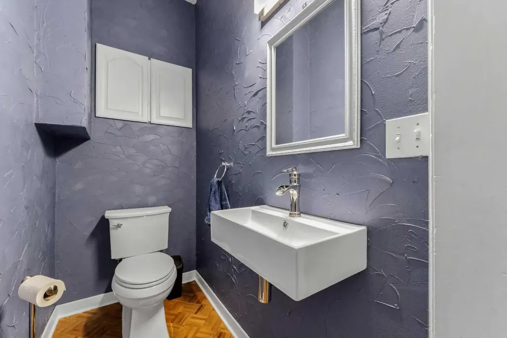379 5 Street SE Medicine Hat AB T1A0M7
