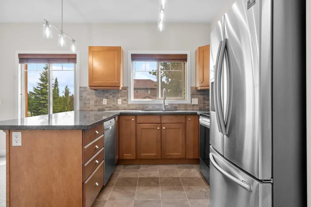 92 Crystal Shores Road Okotoks AB T1S 2N2