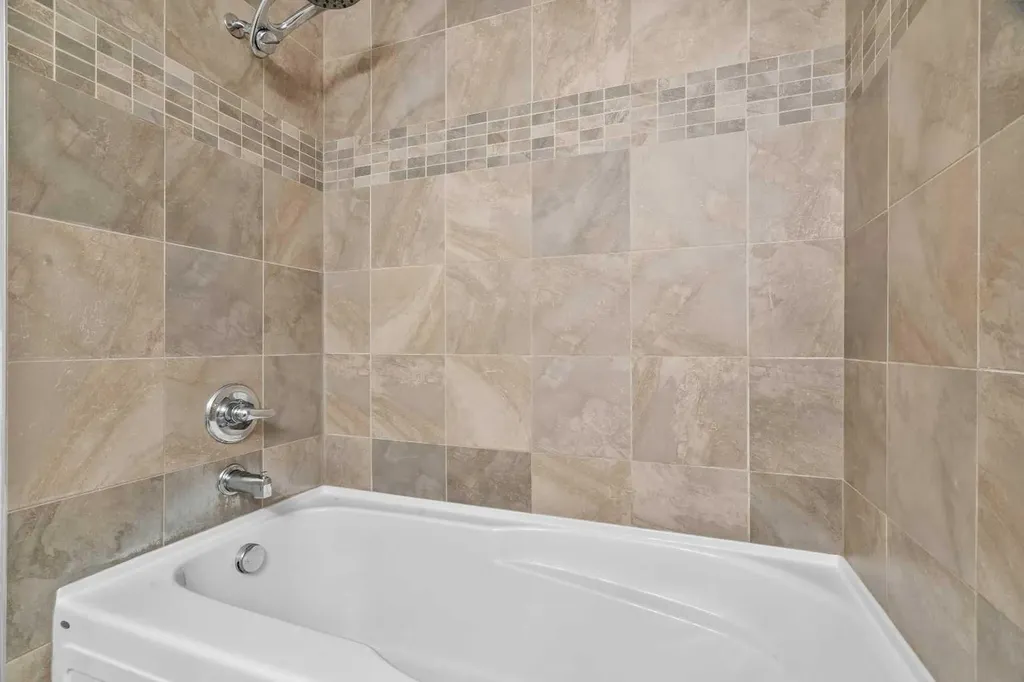 92 Crystal Shores Road Okotoks AB T1S 2N2