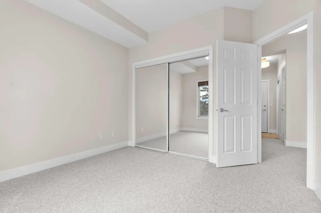 92 Crystal Shores Road Okotoks AB T1S 2N2