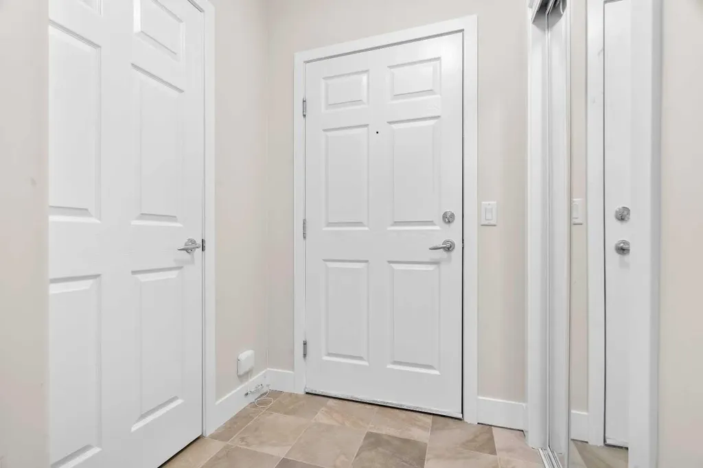 92 Crystal Shores Road Okotoks AB T1S 2N2