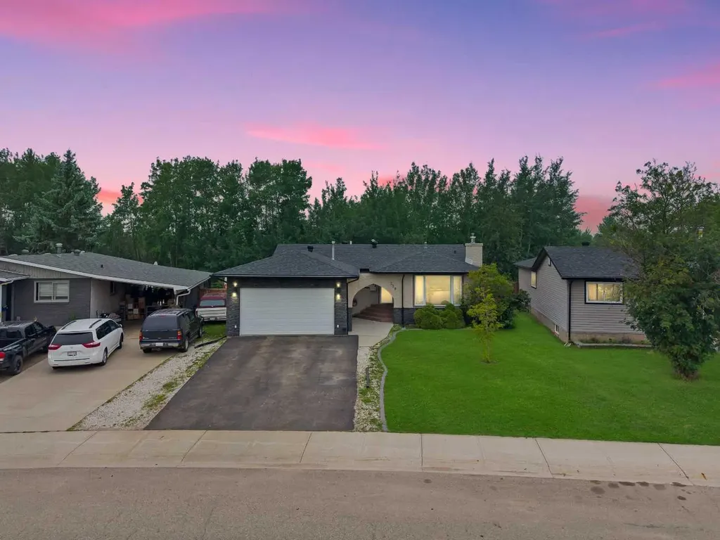 259 Wolverine Drive Fort Mcmurray AB T9H 4M3