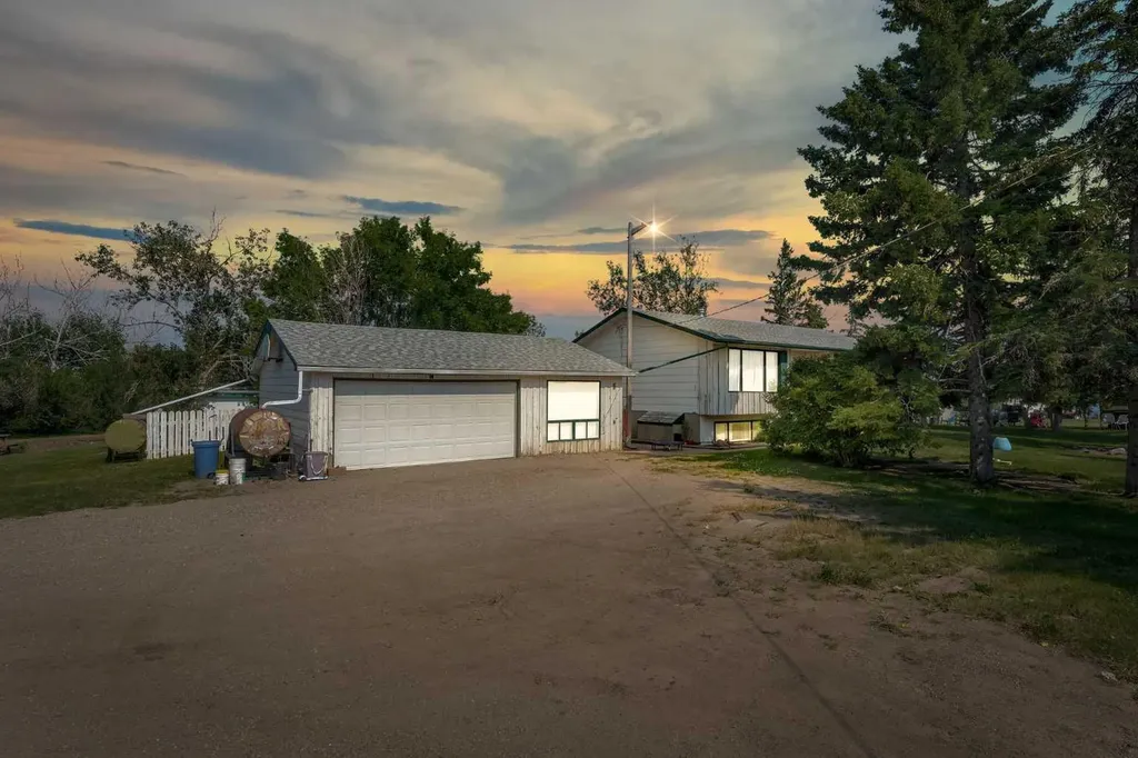 283055 Township Road 250 Rural Rocky View County AB T1Z0P6