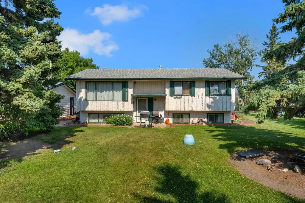 283055 Township Road 250 Rural Rocky View County AB T1Z0P6