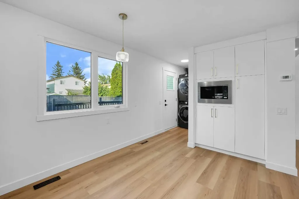 16 Abalone Crescent NE Calgary AB T2A 6Y7