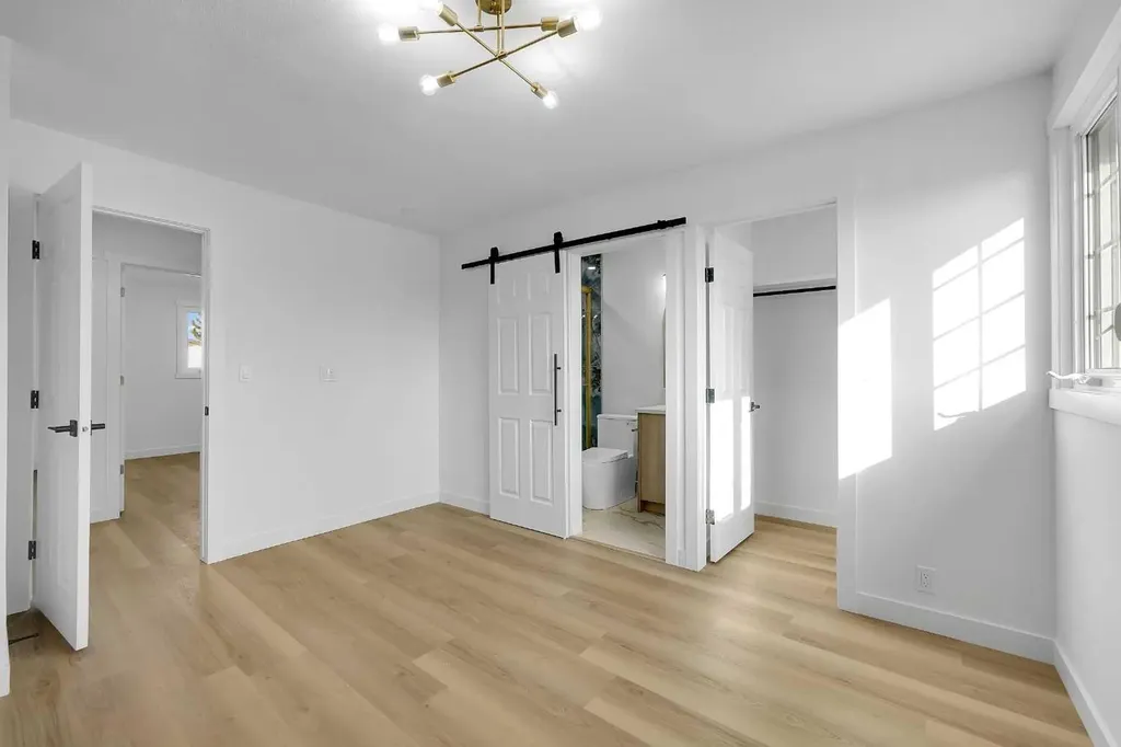 16 Abalone Crescent NE Calgary AB T2A 6Y7