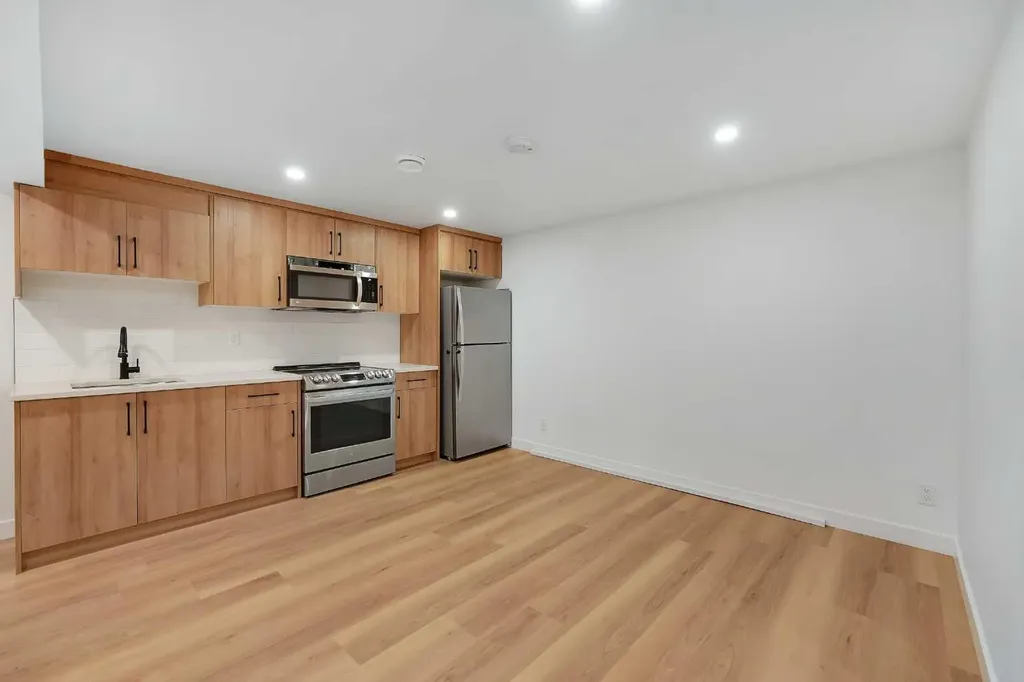 16 Abalone Crescent NE Calgary AB T2A 6Y7