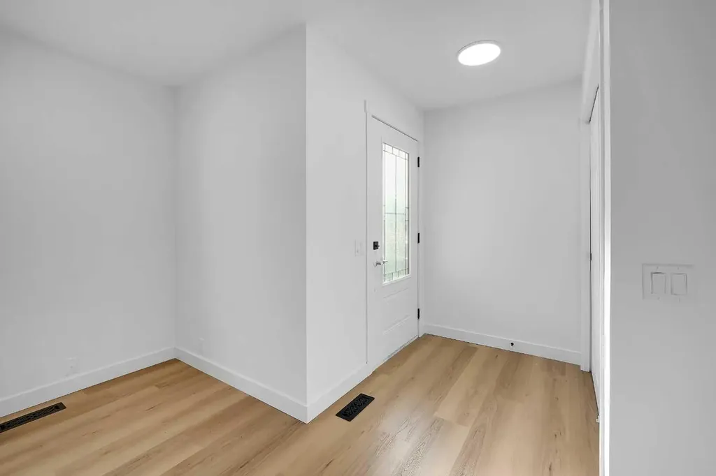 16 Abalone Crescent NE Calgary AB T2A 6Y7
