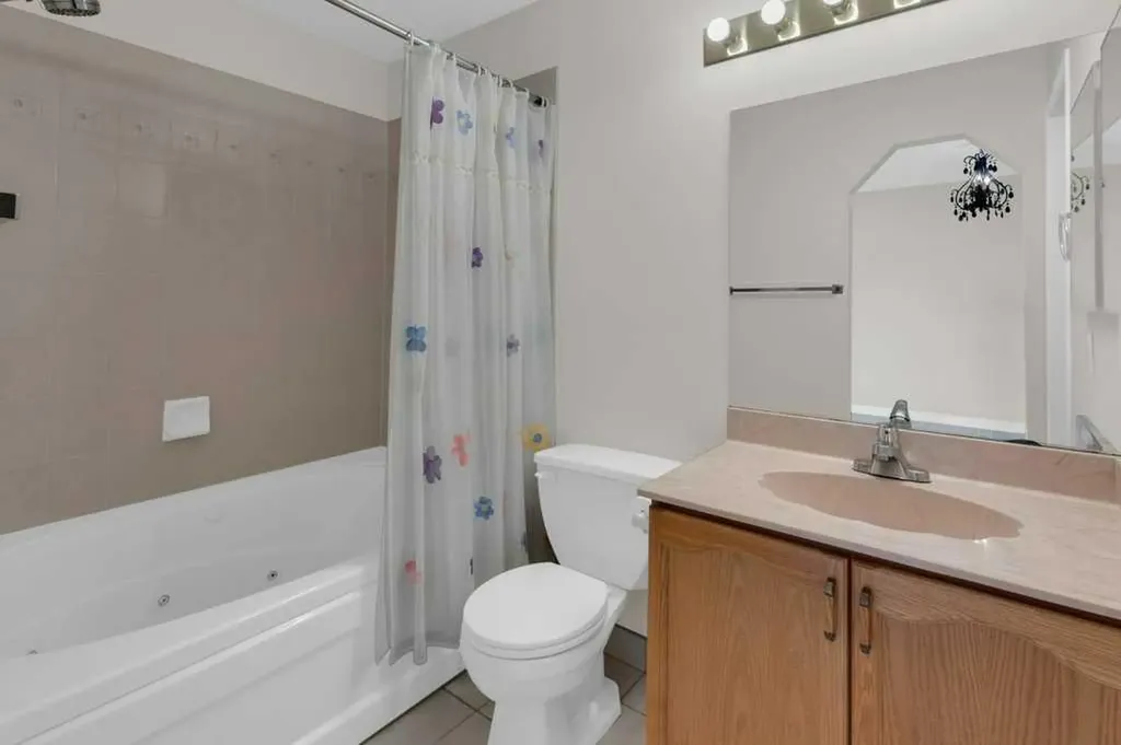 270 Arbour Ridge Park NW Calgary AB T3G 4C4