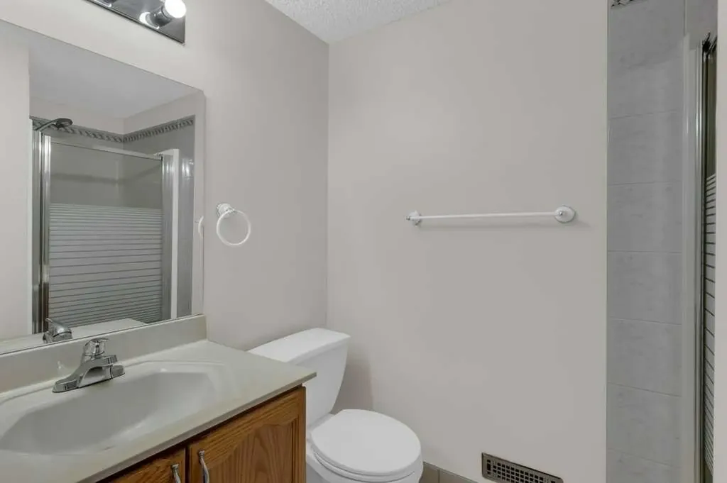 270 Arbour Ridge Park NW Calgary AB T3G 4C4