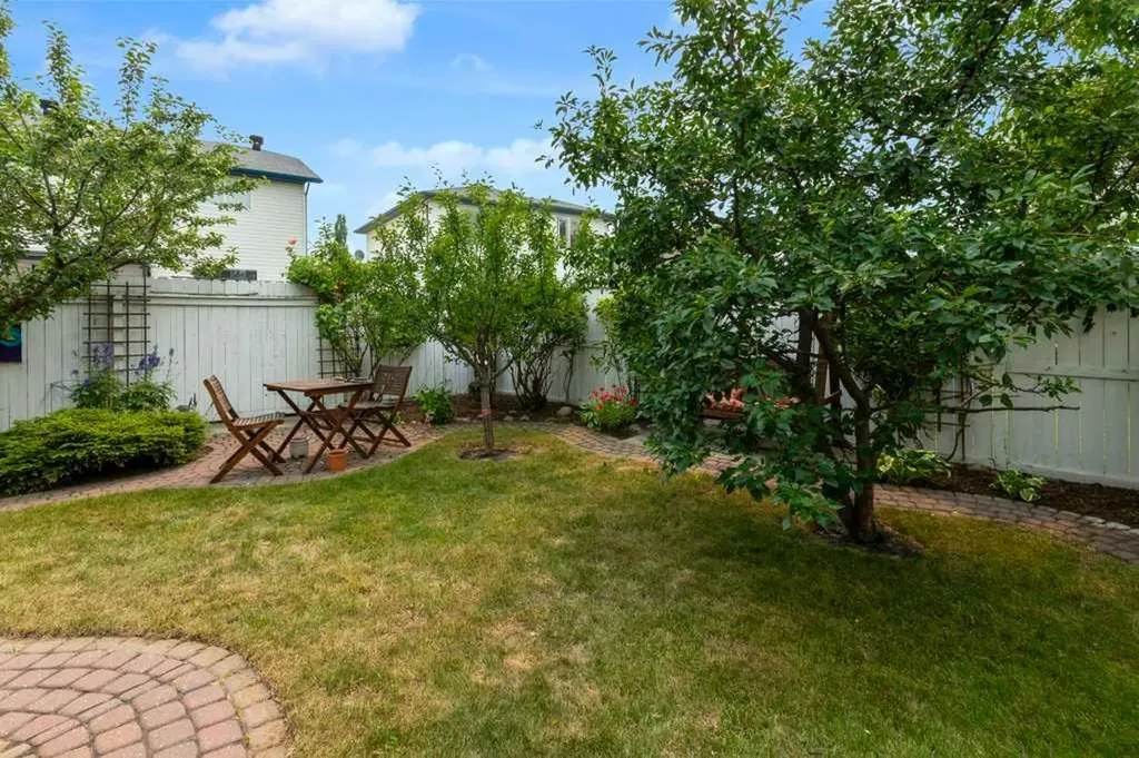 270 Arbour Ridge Park NW Calgary AB T3G 4C4