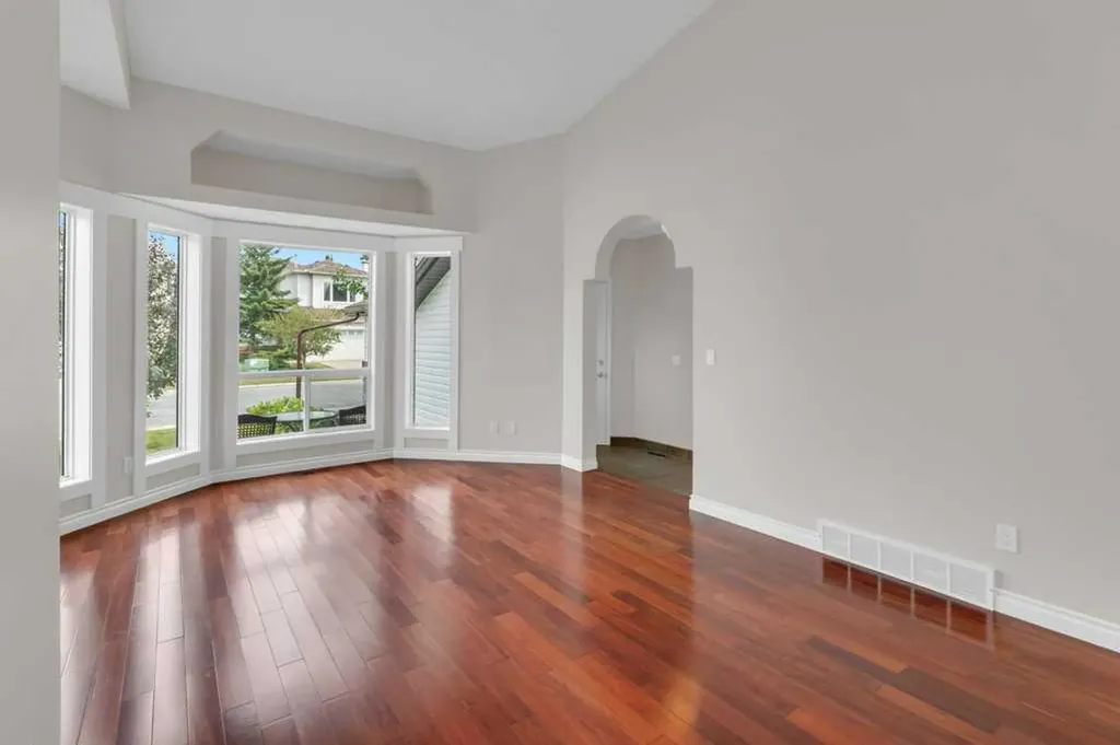 270 Arbour Ridge Park NW Calgary AB T3G 4C4