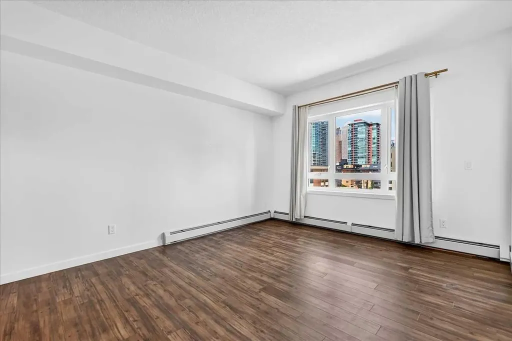 120 18 Avenue SW Calgary AB T2S 3H5