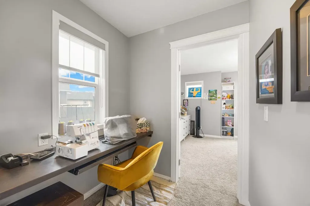 208 Panton Road NW Calgary AB T3K 0X7