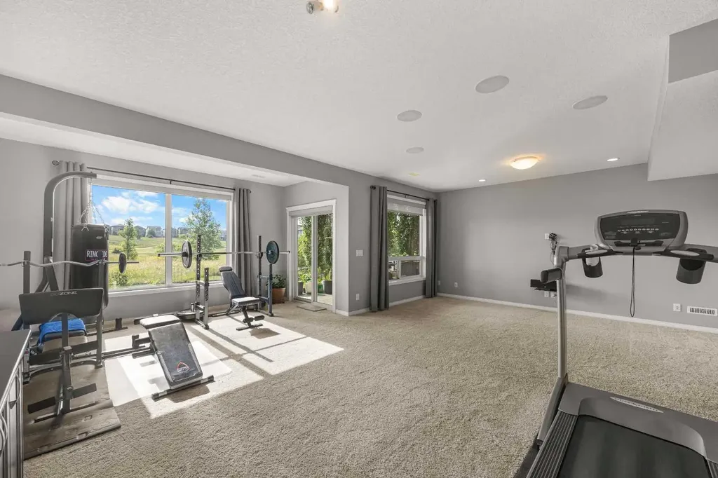 208 Panton Road NW Calgary AB T3K 0X7