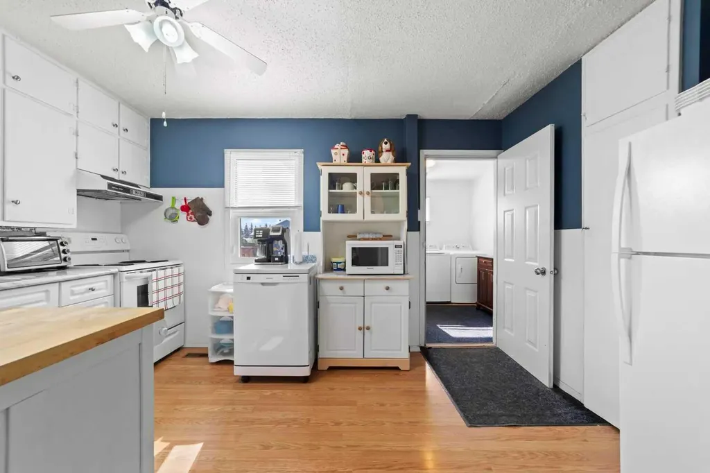 1019 Main Street Ohaton AB T0B 3P0