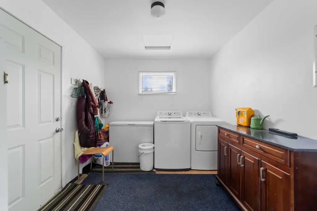 1019 Main Street Ohaton AB T0B 3P0