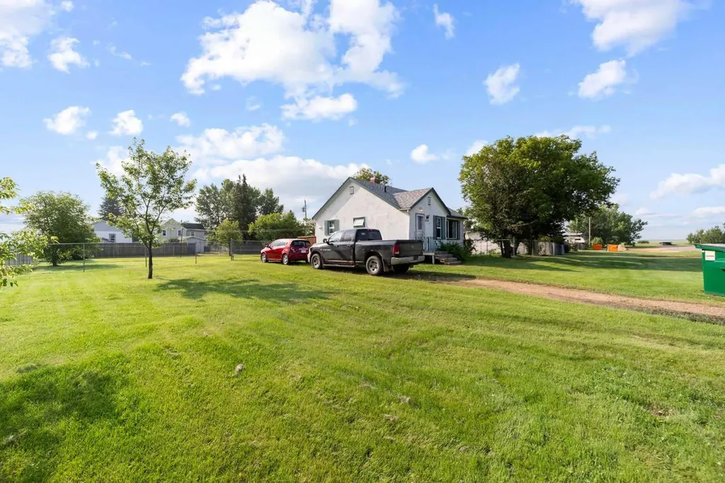 1019 Main Street Ohaton AB T0B 3P0