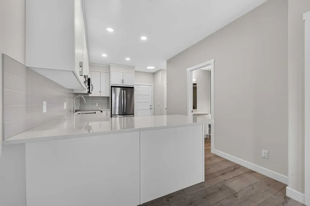 55 Wolf Hollow Crescent SE Calgary AB T2X 5K9