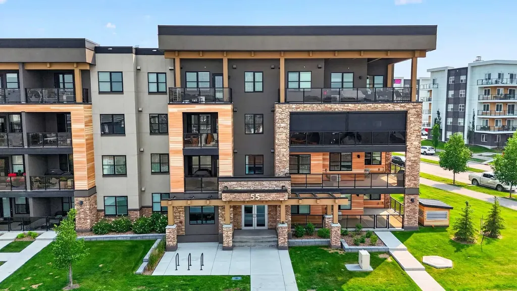 55 Wolf Hollow Crescent SE Calgary AB T2X 5K9