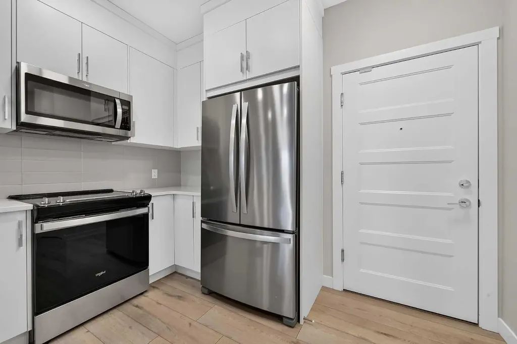 55 Wolf Hollow Crescent SE Calgary AB T2X 5K9