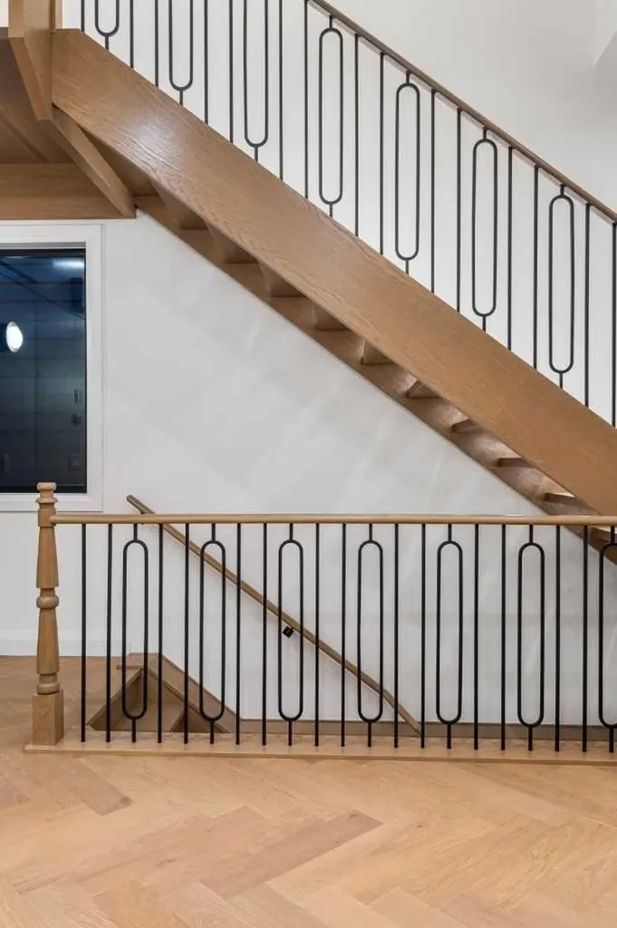 730 25 Avenue NW Calgary AB T2M 2B2