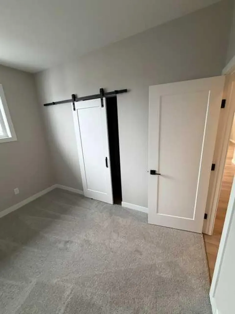 13 Ellington Crescent Red Deer AB T4P3H1