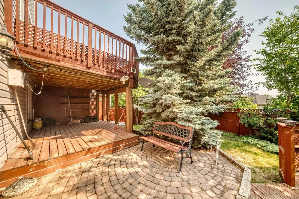 287 Harvest Oak Rise NE Calgary AB T3K4V1