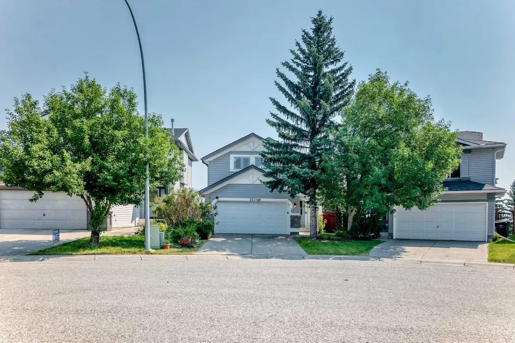 287 Harvest Oak Rise NE Calgary AB T3K4V1