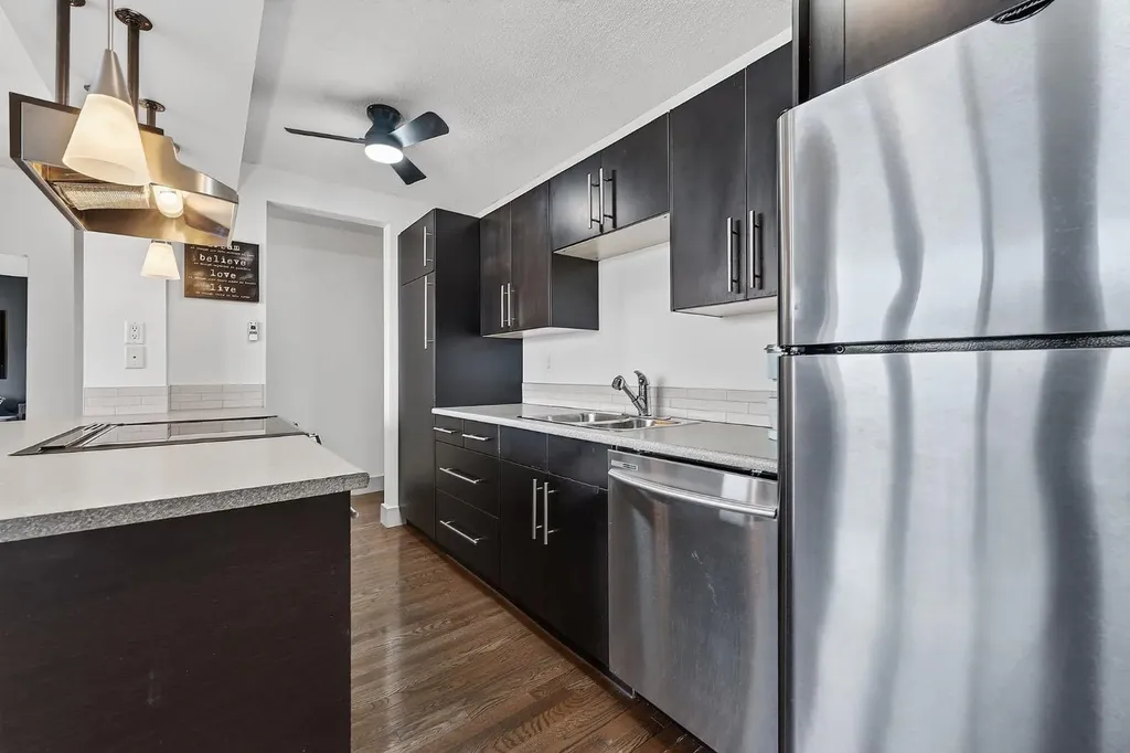 505 19 Avenue SW Calgary AB T2S0E4