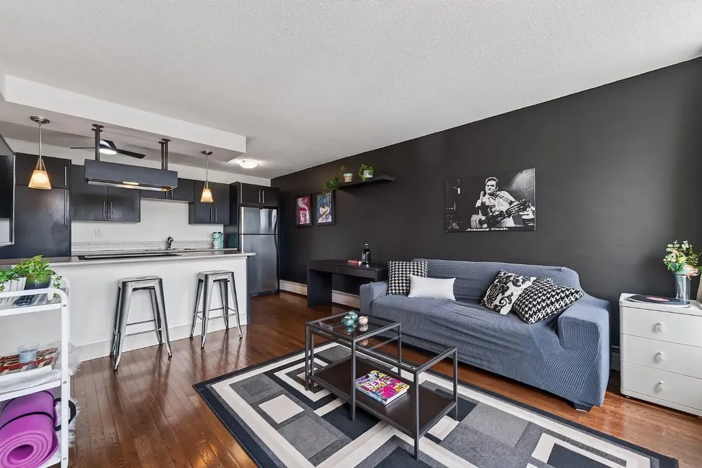 505 19 Avenue SW Calgary AB T2S0E4