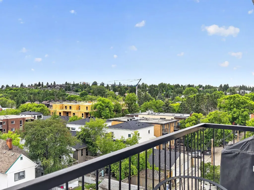 505 19 Avenue SW Calgary AB T2S0E4