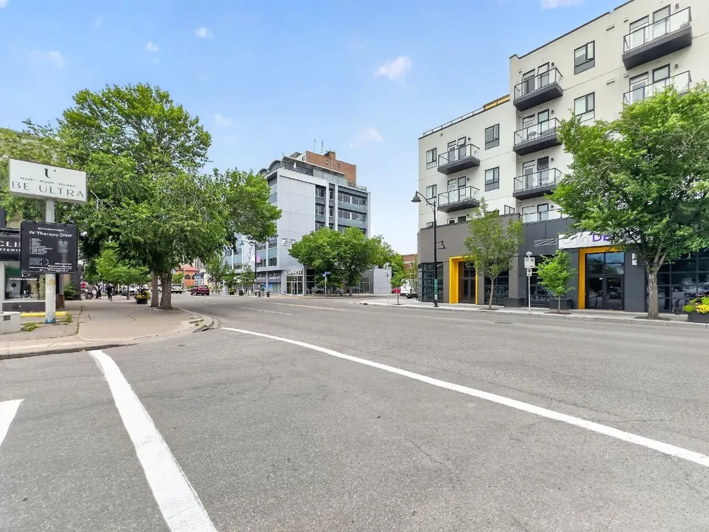 505 19 Avenue SW Calgary AB T2S0E4