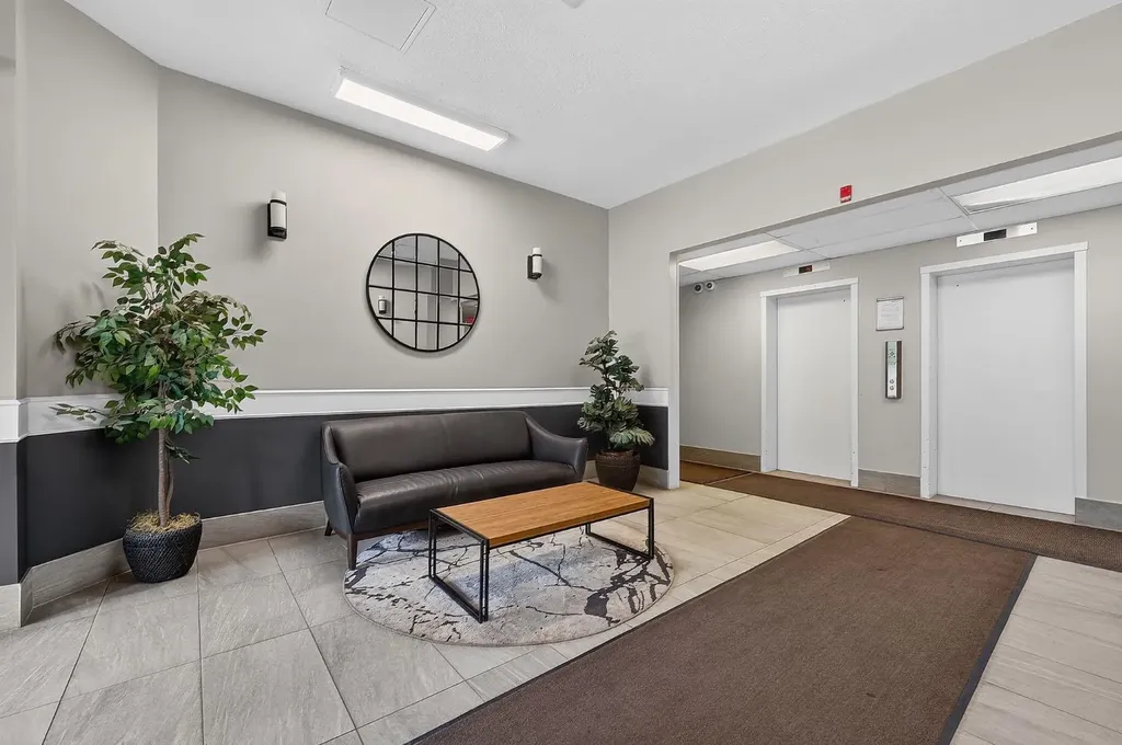 505 19 Avenue SW Calgary AB T2S0E4